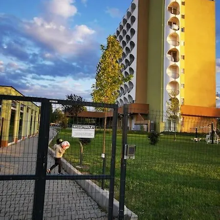 Silver - Waterfront With Lakeview Apartment Siofok